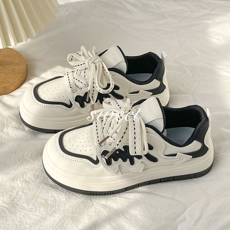Bijele ženske tenisice Ležerne ravne cipele Vintage Vulcanize Kawaii Sportske cipele s platformom Harajuku Korejski dizajner Tenis Ženske