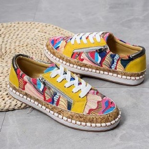 2023 Άνοιξη και Φθινόπωρο Νέα εκτύπωση Γυναικεία ευρωπαϊκά και αμερικάνικα casual γυναικεία παπούτσια με μεγάλο επίπεδο κάτω κορδόνι