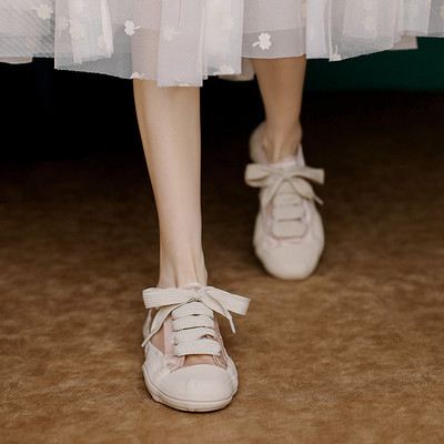 Επάνω ίσια παπούτσια από μεταξωτό σατέν γυναικεία ελαφριά παπούτσια από καμβά 2023 Καλοκαιρινή άνετα, περιστασιακά παπούτσια για περπάτημα Loafer Zapatillas