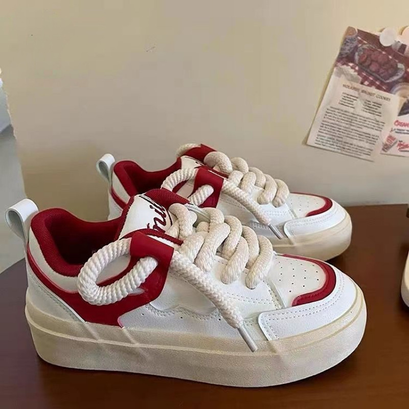 Noua platformă de modă pantofi de damă drăguți pentru studenți în timpul liber pantofi albi mici, plimbare în aer liber, skateboard, pantofi sport plat pentru femei