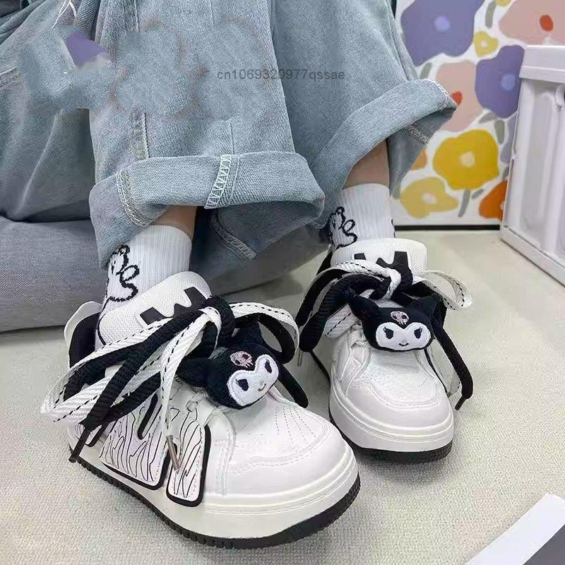 Pantofi cu șireturi Sanrio Cinnamoroll Kuromi pentru femei Y2k Pantofi de skateboard la modă drăguț, pantofi de tendințe sportive din desene animate pentru elevi