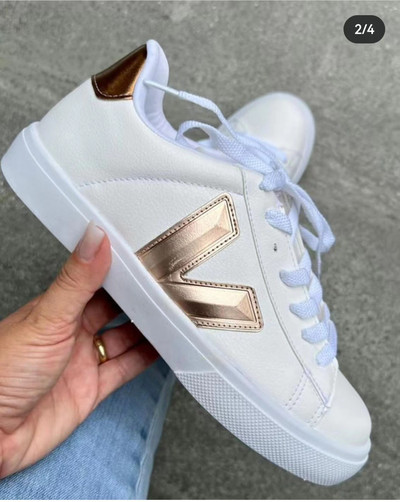 Γυναικεία αθλητικά παπούτσια σχεδιαστών 2023 Λευκά αθλητικά παπούτσια για τρέξιμο Woman Flats Casual Παπούτσια από βουλκανισμένη σόλα από καουτσούκ Χονδρά αθλητικά παπούτσια