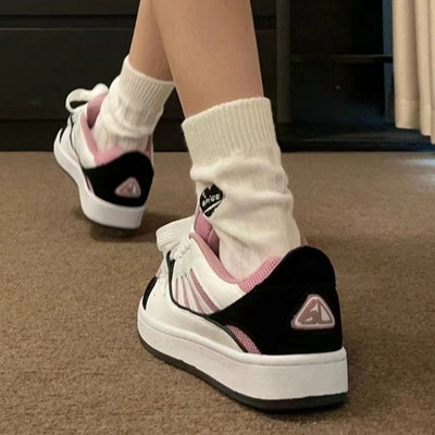 Γυναικεία παπούτσια μάρκας μόδας Πλατφόρμα ταιριάσματος χρώματος Γυναικεία αθλητικά παπούτσια Στρογγυλή κεφαλή με κορδόνια Casual αθλητικά γυναικεία παπούτσια σανίδας