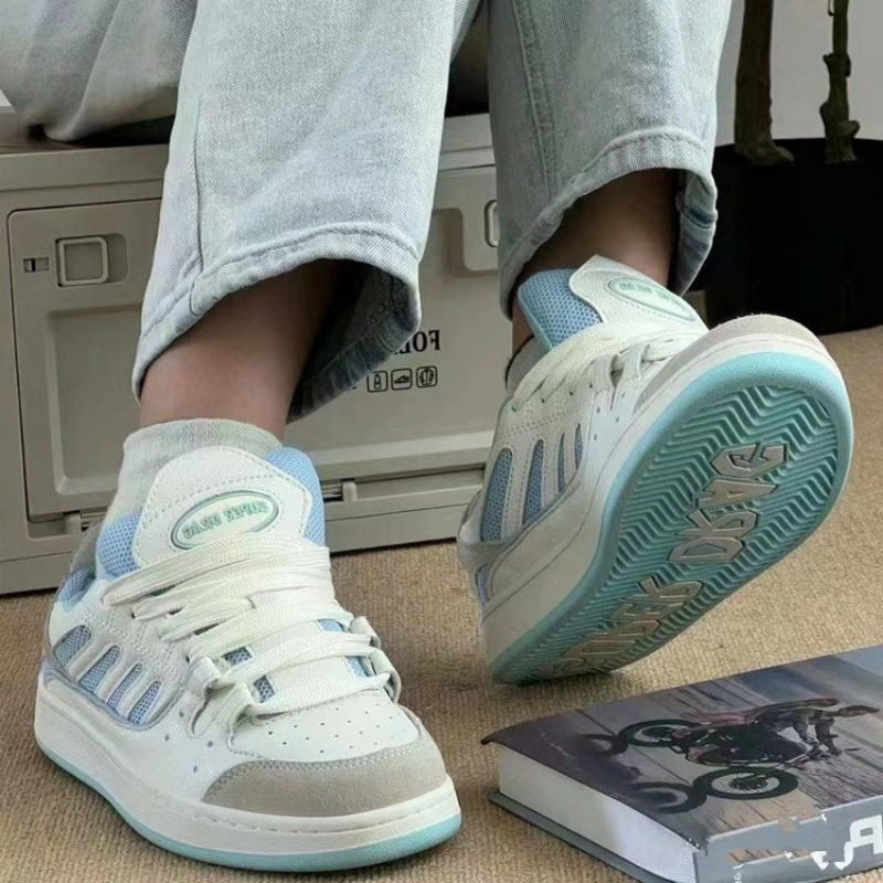 Γυναικεία παπούτσια μάρκας μόδας Πλατφόρμα ταιριάσματος χρώματος Γυναικεία αθλητικά παπούτσια Στρογγυλή κεφαλή με κορδόνια Casual αθλητικά γυναικεία παπούτσια σανίδας