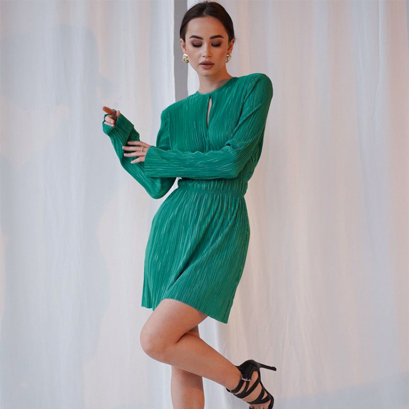 Zelena haljina Mini haljina s izdubljenim dugim rukavima Ženska ulična odjeća Y2k Proljeće Jesen Jednobojna crna haljina s O izrezom Ženska odjeća