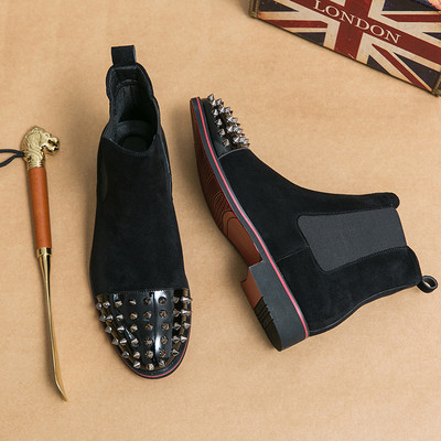 Νέα ανδρικά παπούτσια με κόκκινο κάτω μέρος μαύρα Μπότες Chelsea Suede Rivet Square Toe Slip-On Ψηλοτοπική μπότα εξωτερικού χώρου Ανδρικές μπότες Botas De Hombre