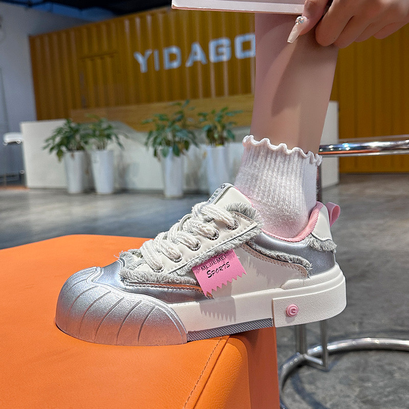 Φθινοπωρινά casual αθλητικά παπούτσια 2023 Νέα μόδα Πολύχρωμα νεανικά αθλητικά γυναικεία παπούτσια μπαμπάς Πρωτοποριακά μοντέρνα γυναικεία αθλητικά παπούτσια