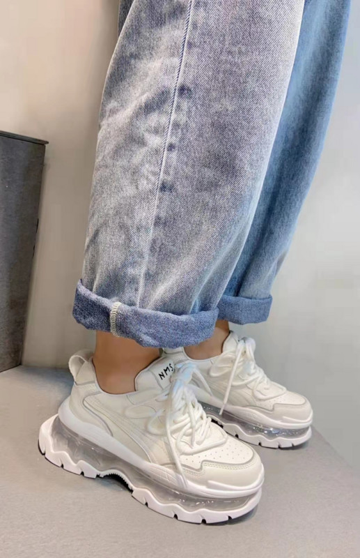 2023-as új, fűzős sport alkalmi Matsuke vastagtalpú ütéscsillapító és megemelt légpárnás apacipő