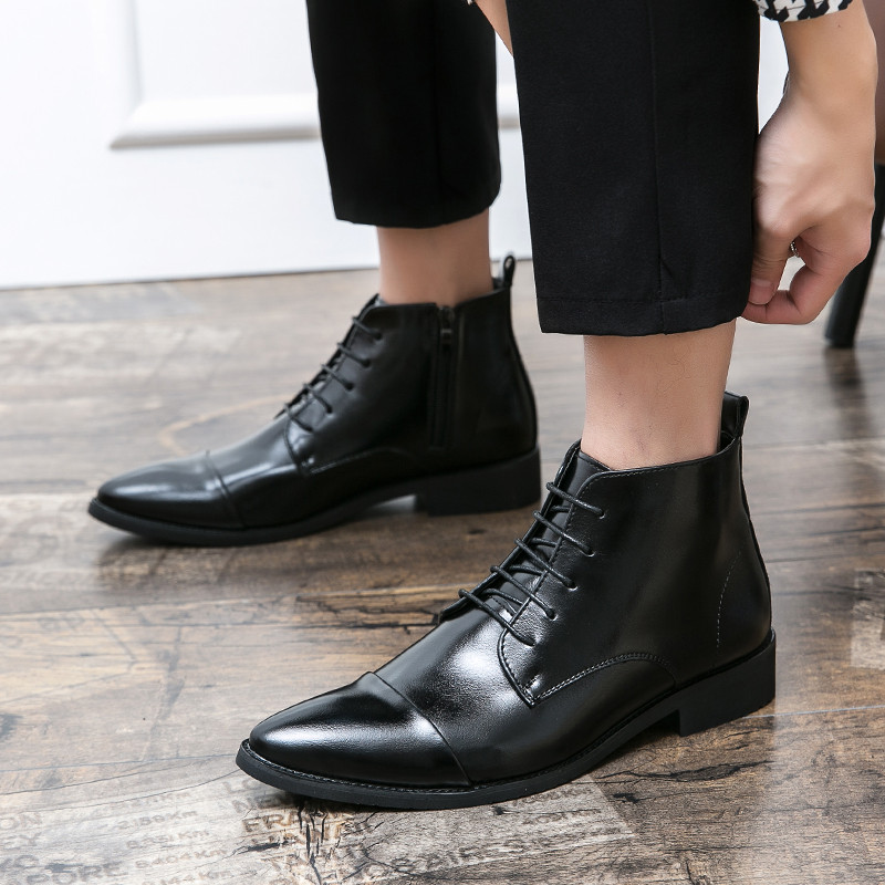 Zimske luksuzne dizajnerske lakirane gležnjače sa špicastim prstima Muške visoke cipele za muškarce Ravne motociklističke cipele Zapatos Hombre