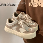 Platforma Vulcanize Ženske tenisice Kawaii 2022 Korean Love New Proljeće Ljeto Ravne Lolita Ležerna platnena teniska košara