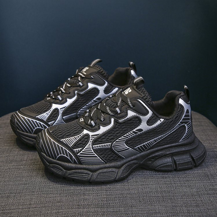 2023 Nouă primăvară și vară Paris Cuplu Tati Cu platformă înălțată Pantofi de atletism Vintage cu șireturi La modă Bărbați și femei