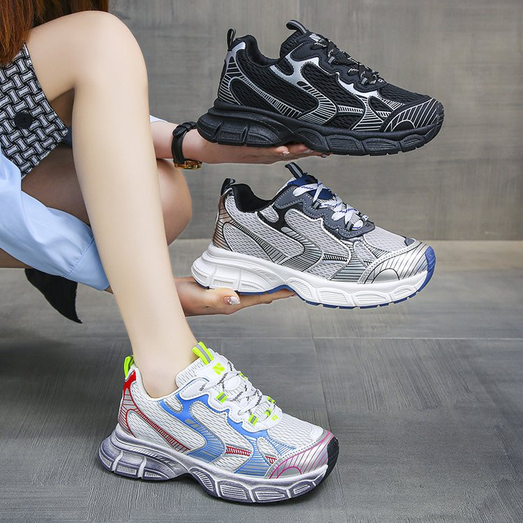 2023 Nouă primăvară și vară Paris Cuplu Tati Cu platformă înălțată Pantofi de atletism Vintage cu șireturi La modă Bărbați și femei