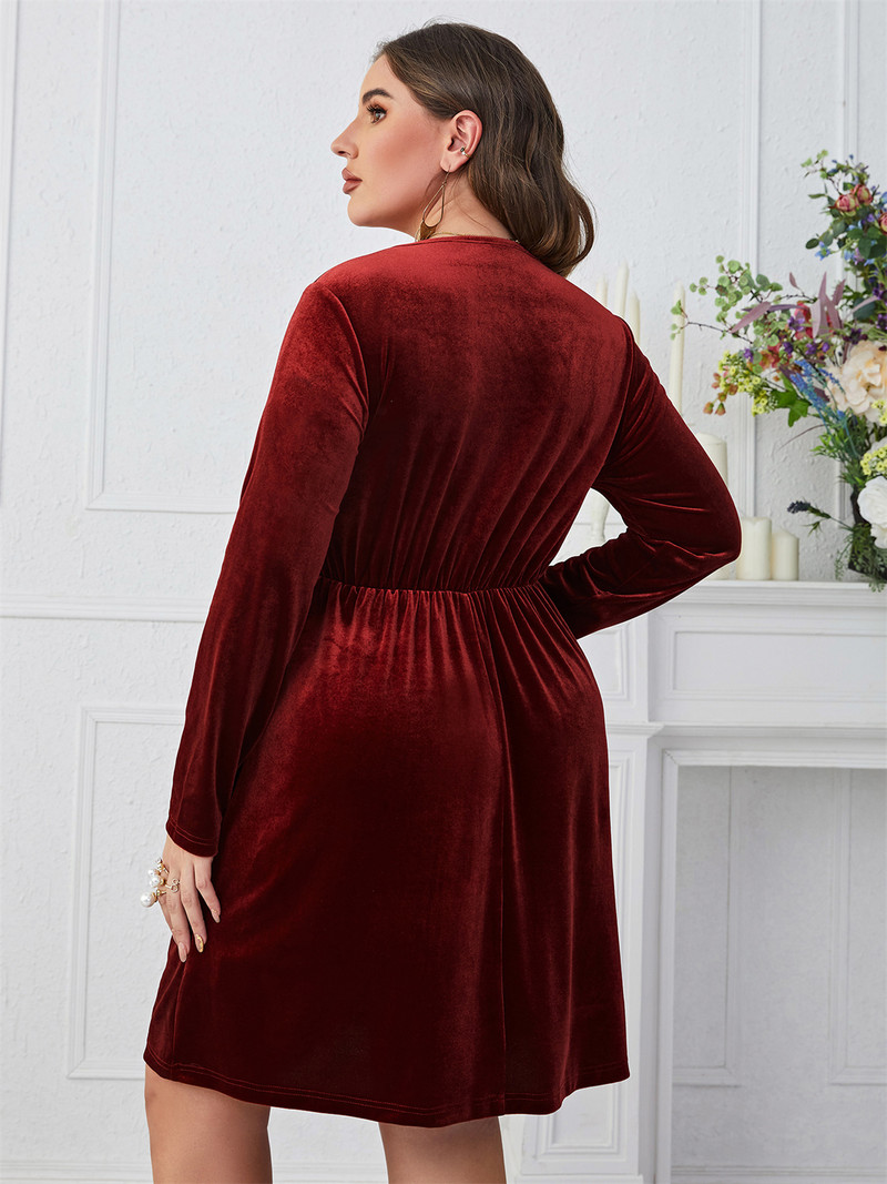 Jesenska haljina veće veličine za žene, zima 2023., od samta s V-izrezom, dugih rukava, elegantne midi haljine A-kroja, luksuzna odjeća na gumbe