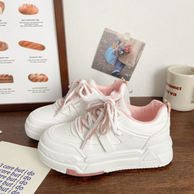 Baltas platformas kedas Sieviešu sporta apavi Harajuku School Ikdienas dzīvoklis Teniss Sieviešu korejiešu Vintage Vulcanize