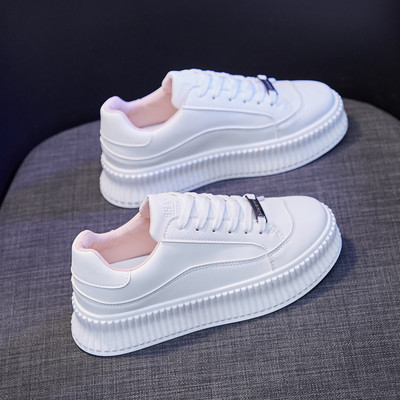 Pantofi alb cu platformă de 4 cm pentru femei 2022 NOI Tendință din piele toamnă groasă femei pantofi ocazional tocuri cu platformă sălbatică pentru femeie timp liber