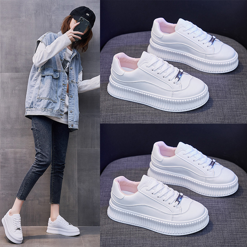 Pantofi alb cu platformă de 4 cm pentru femei 2022 NOI Tendință din piele toamnă groasă femei pantofi ocazional tocuri cu platformă sălbatică pentru femeie timp liber