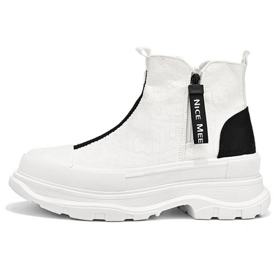 Kevadine kuum soodusmüük Meeste Chelsea saapad Moodsad kõrge ülaosaga nahksaapad Meeste vabaaja tossud Disainer paksud meeste poolsaapad