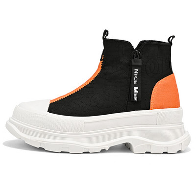 Kevadine kuum soodusmüük Meeste Chelsea saapad Moodsad kõrge ülaosaga nahksaapad Meeste vabaaja tossud Disainer paksud meeste poolsaapad