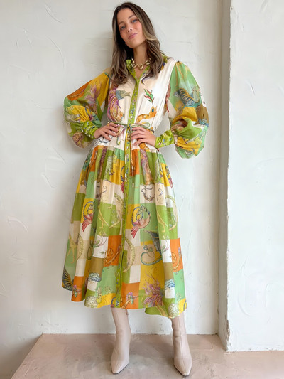 Κομψό μοτίβο με μακρυμάνικο φόρεμα για πάρτι