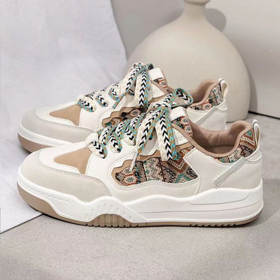 Επιτραπέζια παπούτσια Γυναικεία Αθλητικά Παπούτσια Νέο Μάφιν Χοντρό Πάτο Χακί Μαύρο Λευκό Χρώμα ασορτί μόδας Γυναικεία παπούτσια Casual αθλητικά παπούτσια