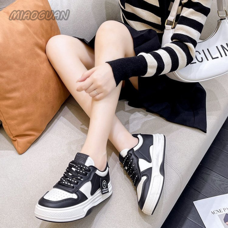 Επιτραπέζια παπούτσια Γυναικεία Αθλητικά Παπούτσια Νέο Μάφιν Χοντρό Πάτο Χακί Μαύρο Λευκό Χρώμα ασορτί μόδας Γυναικεία παπούτσια Casual αθλητικά παπούτσια