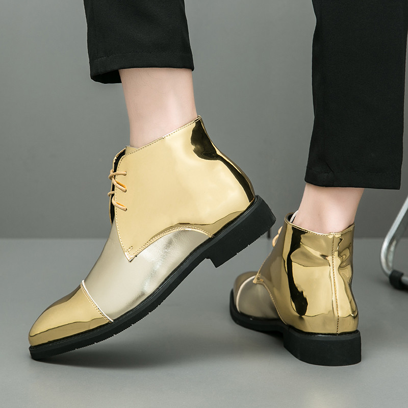 Επώνυμα πολυτελή ανδρικά χρυσά ψηλά δερμάτινα παπούτσια Ανδρικά νυχτερινά μποτάκια πάρτι Δερμάτινα ψηλά λουριά πανκ παπούτσια με μυτερή μύτη
