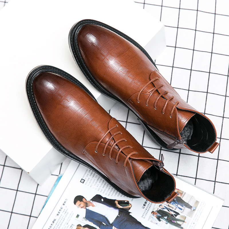 Zimske Chelsea muške čizme plus kožne čizme od baršuna Čizme za gležnjeve na špicast vrh Niska peta Debeli potplat Poslovne čizme Čizme za snijeg