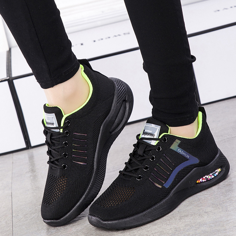 Γυναικεία παπούτσια Vulcanize 2023 Νέα καλοκαιρινή μόδα Γυναικεία αθλητικά παπούτσια με πλέγμα που αναπνέει με κορδόνια Casual ελαφριά γυναικεία παπούτσια Tenis Feminino