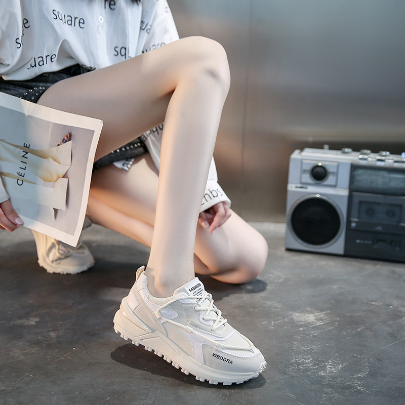 Bijele tenisice Ženske jesen 2022. Debeli donji dio Nove modne boje blokiraju udarce Tide Ins Ležerne Forrest Gump tenisice