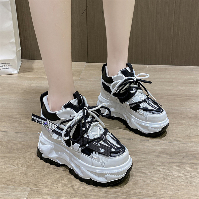 Άνοιξη 2022 Γυναικεία ογκώδη αθλητικά παπούτσια αναπνεύσιμα casual παπούτσια 10 εκατοστών με σφήνα τακούνια πλατφόρμα Trainers Chaussures Femme Sports Dad Παπούτσια