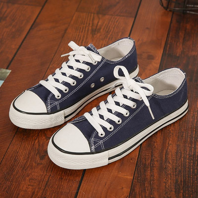 Φθινοπωρινή μόδα Αθλητικά παπούτσια για γυναίκες 2023 Άνοιξη Flat Tennis Running γυναικεία παπούτσια Trend Sneakersy Canvas Casual Black White