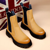 Αγγλικά στυλ ανδρικής αναψυχής σκηνή νυχτερινό κλαμπ φορούν μπότες πλατφόρμας αυθεντικά δερμάτινα παπούτσια καουμπόη τσέλσι μπότα όμορφο κοντά botas