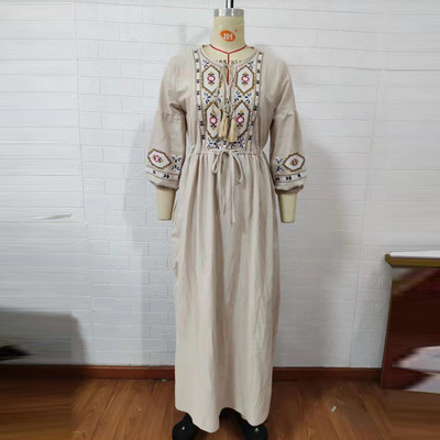 Moda 2022, model de rochie de vară și toamnă, broderie, bumbac, in, fustă albă, vacanță, mânecă trei sferturi, fustă lungă, petrecere