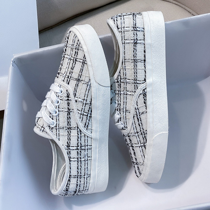 Nove marke Mokasine Ženske tenisice Cipele za slobodno vrijeme Ravne cipele Klasične karirane platnene cipele Bijelo crne Ženske cipele za skateboard Tenis Feminino