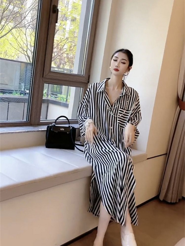 Haljine za žene 2023, novo proljeće i jesen, LASOBNE duge haljine na pruge, ulična odjeća s dugim rukavima, korejska modna ženska odjeća, ogrtač