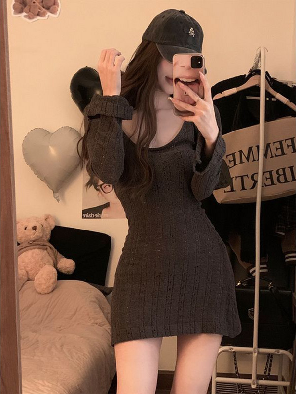 Mini rochii tricotate femei minimaliste solide cu mâneci lungi sexy elegante fete fierbinți scobiți design retro modă șic de toamnă