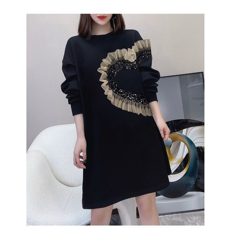 Μαύρο ιδιοσυγκρασία που μειώνει την ηλικία Διχτυωτές ραφές Φαρδύ σχέδιο Φόρεμα European Station 2023 Φθινόπωρο με μακρύ μανίκι O λαιμό Γυναικείο φόρεμα