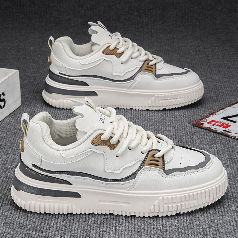 În toamna lui 2023, principala promoție este pantofii pentru studenți, decoltați, cu talpă groasă, pantofi vulcanizați pentru bărbați