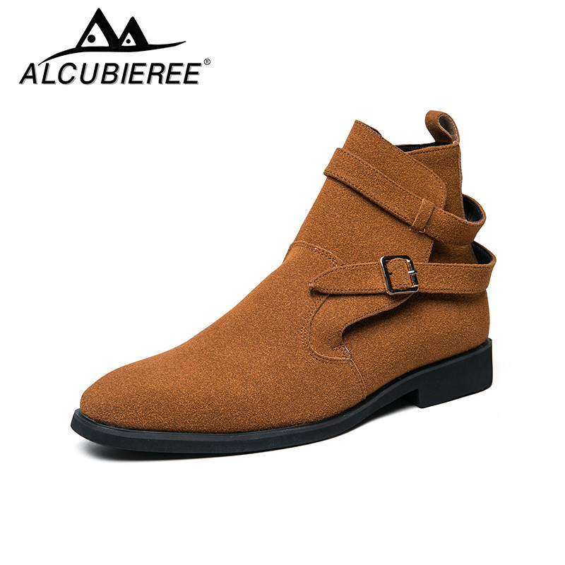 Cizme noi pentru bărbați, maro, din piele de căprioară artificială, cu vârf înalt, cu cataramă pentru cureaua, cu design, cizme de modă de iarnă cu cizme de blană pentru bărbați.