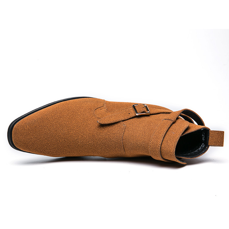 Cizme noi pentru bărbați, maro, din piele de căprioară artificială, cu vârf înalt, cu cataramă pentru cureaua, cu design, cizme de modă de iarnă cu cizme de blană pentru bărbați.