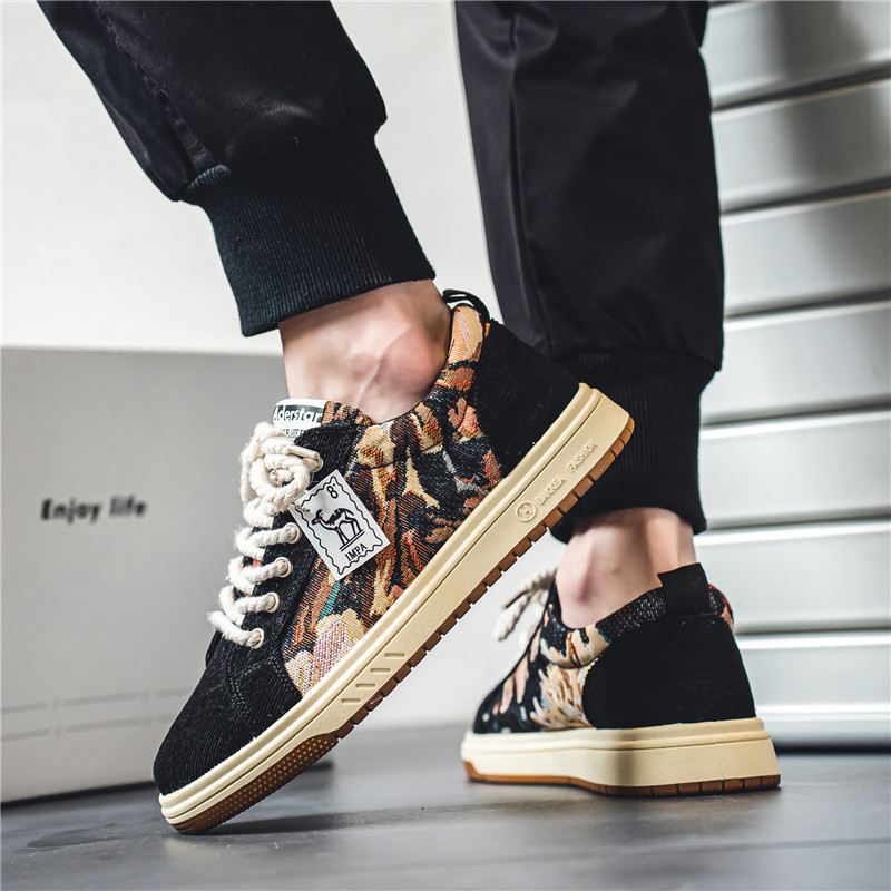 Muške ležerne vulkanizirane cipele Platnene cipele Moderne i svestrane muške cipele za dasku Novo u 2023. tenisice s platformom