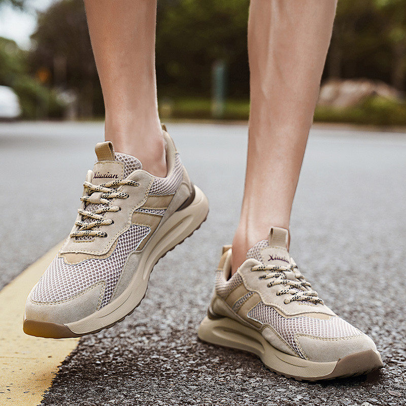 Pánske športové topánky vysokej kvality s mäkkou podrážkou, pohodlné, jednofarebné, jednoduché, outdoorové, bežecké, letné