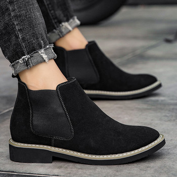 Casual ανδρικά μποτάκια με προστιθέμενα παπούτσια Chelsea 2023 Νέες μαύρες μπότες μοτοσυκλέτας Trend Sleeve Rural Boots Ανδρικά παπούτσια εργασίας