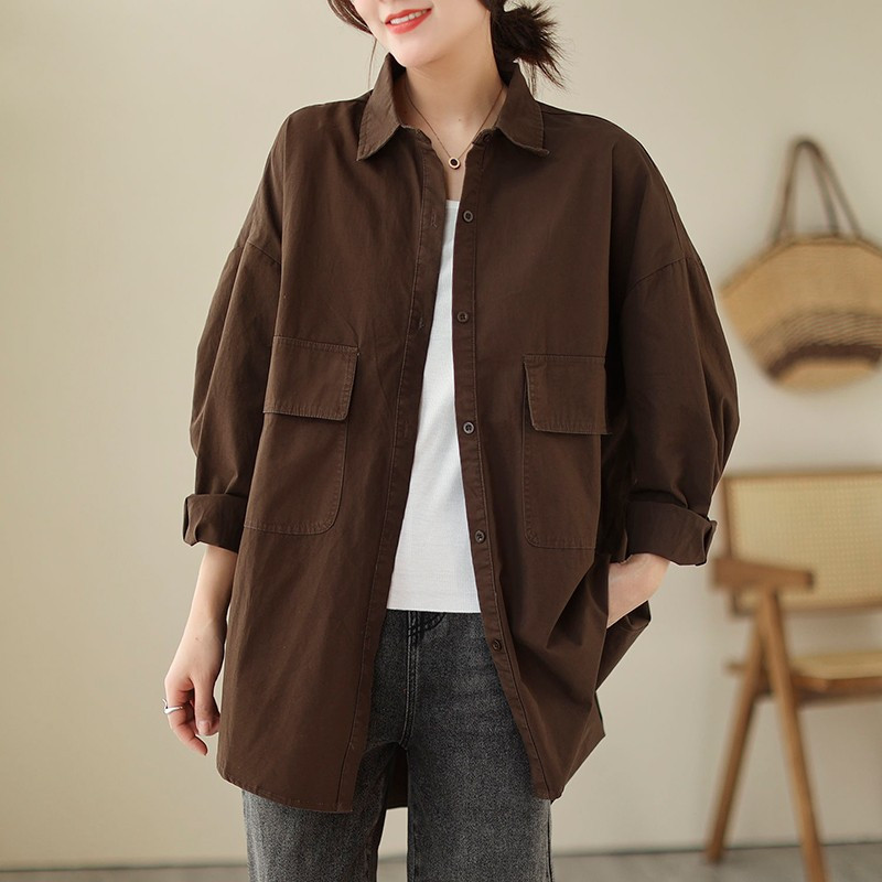 Novi dolazak Proljetna umjetnička stilska ženska košulja dugih rukava širokih ovratnika s duplim džepovima Jednobojna ležerna košulja Ženske majice P314