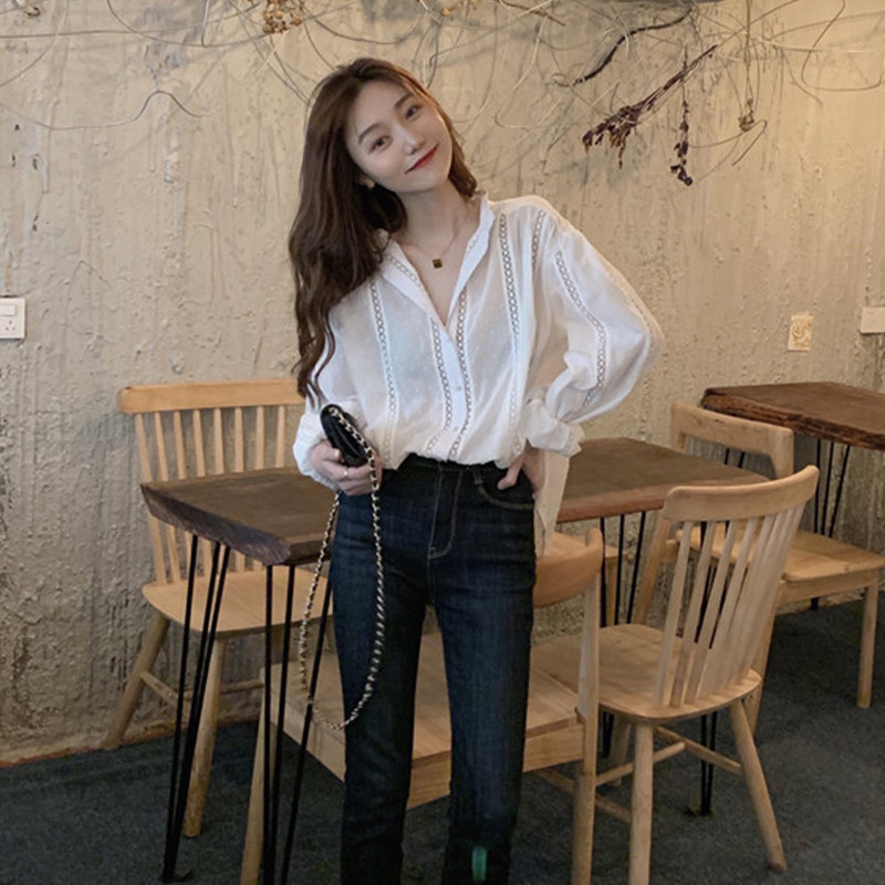 Moda coreeană Cămașă de femeie din dantelă goală supradimensionată, guler răsturnat, Topuri pentru damă, cu mâneci lungi, bluză albă, Bluze pentru femei 13127