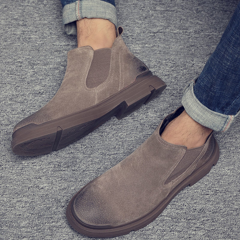 Nove kožne čizme Trendovske cipele u britanskom stilu Srednje muške čizme od kože Odgovarajuća radna odjeća Gležnjače