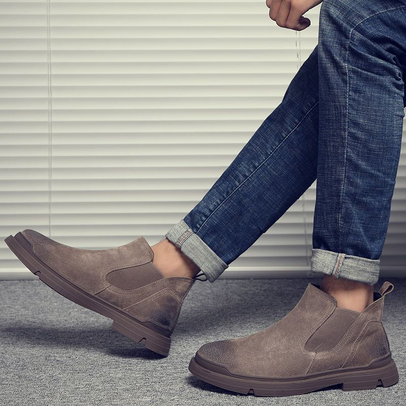 Nove kožne čizme Trendovske cipele u britanskom stilu Srednje muške čizme od kože Odgovarajuća radna odjeća Gležnjače