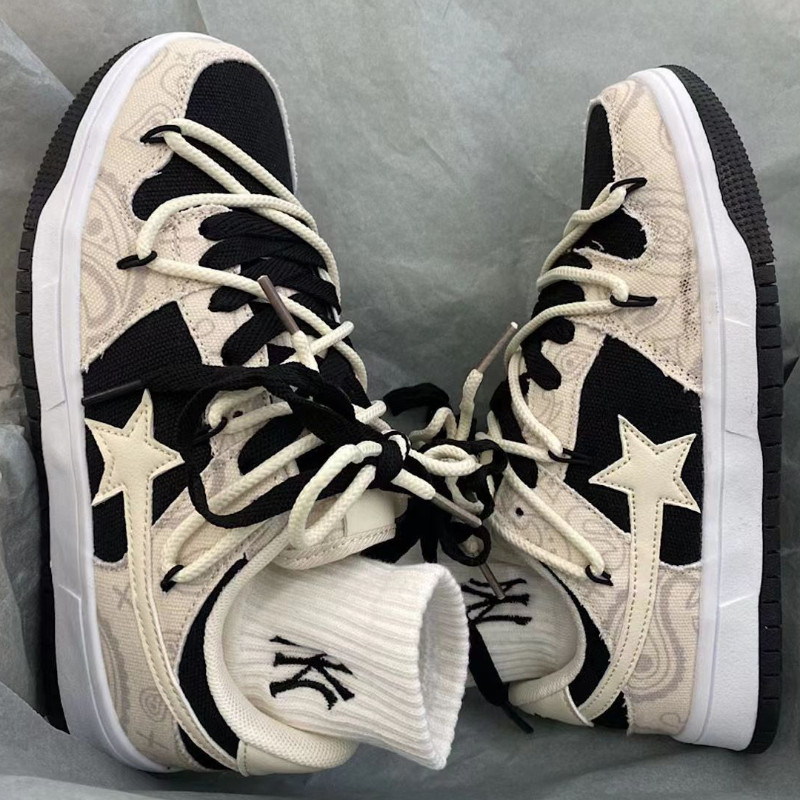Κορυφαία φθινοπωρινά πάνινα πάνινα παπούτσια μόδας Τένις Lace Up Φοιτητικά βουλκανισμένα παπούτσια Casual Running Αντιολισθητικά αθλητικά παπούτσια για ζευγάρια εξωτερικού χώρου Kawaii