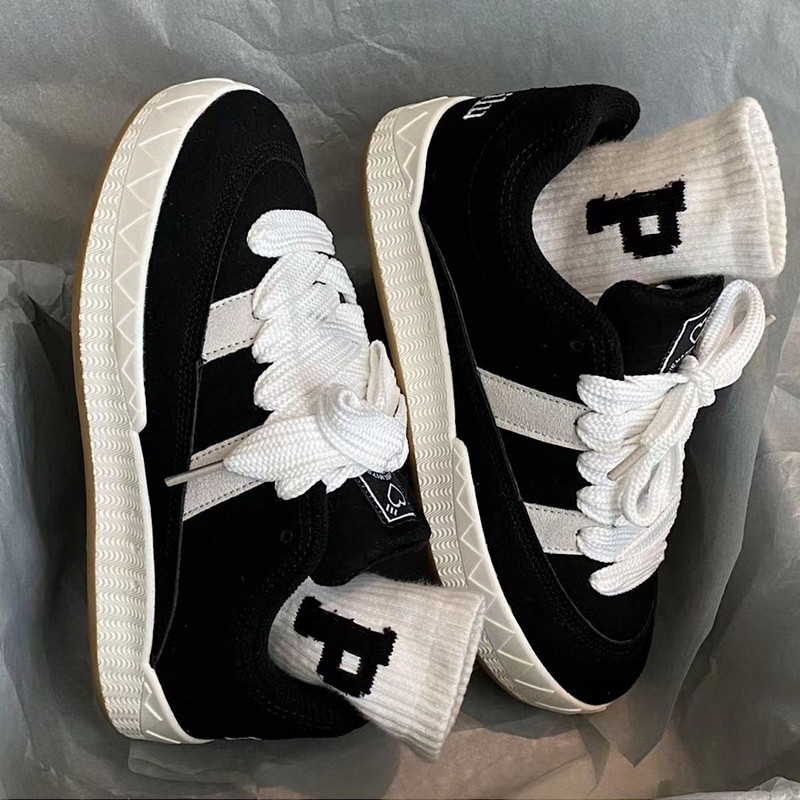 Fashion Flats Sneakers Vyriški suvarstomi Patogūs bėgimo bateliai moterims Zapatillas Hombre Siuvami riedlenčių batai Moteriški vyriški batai