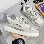 Jauni apavi vīriešiem Modes korejiešu stila ikdienas apavi Ērti skeitborda kedas Jauktas krāsas Šņorējamas pastaigu vīriešu apavi